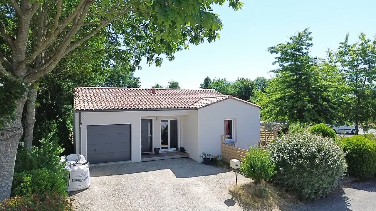 Maison à vendre, 71m², Palluau