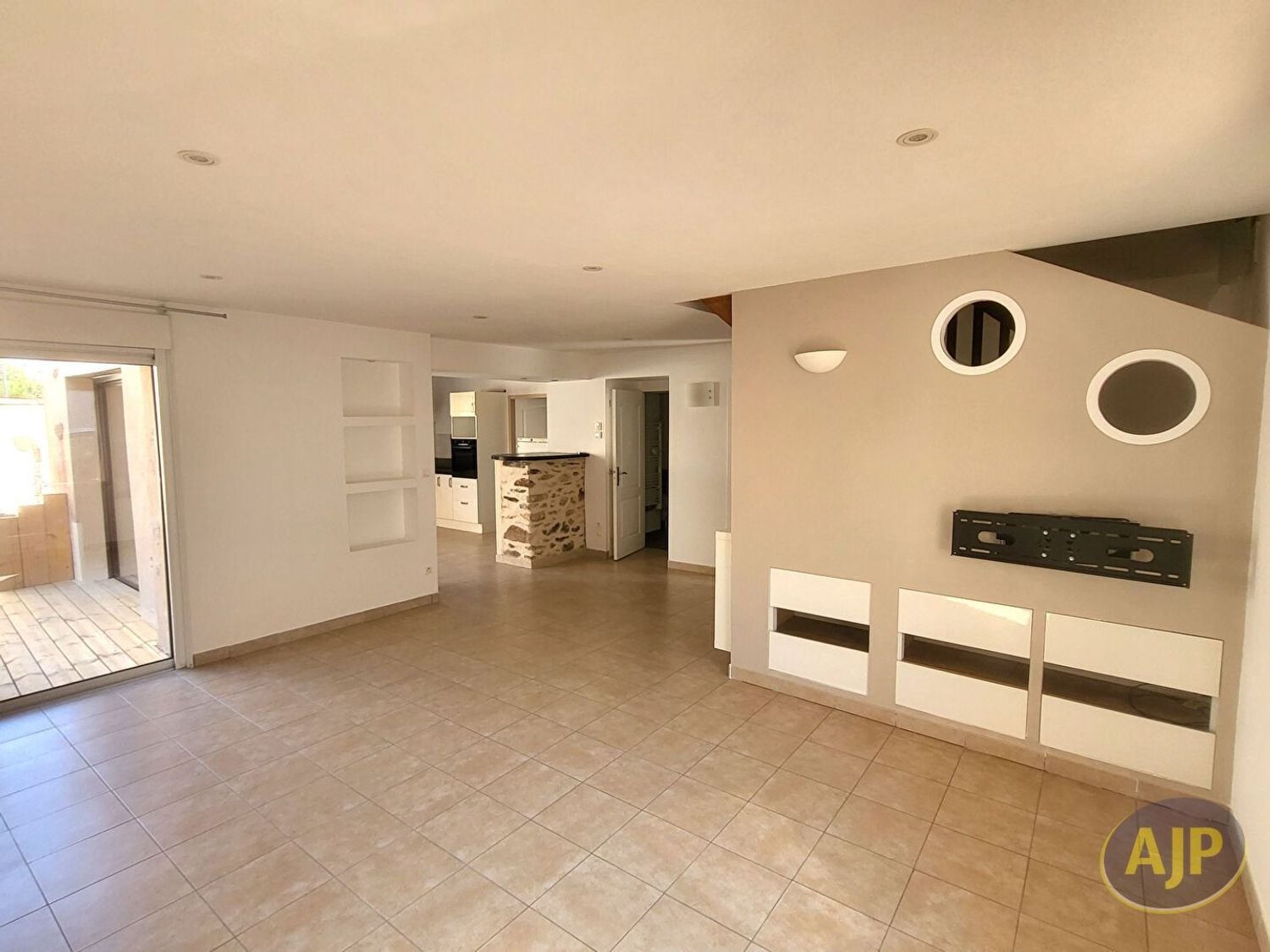 Maison à louer, 117m², Saint-Hilaire-de-Chaléons
