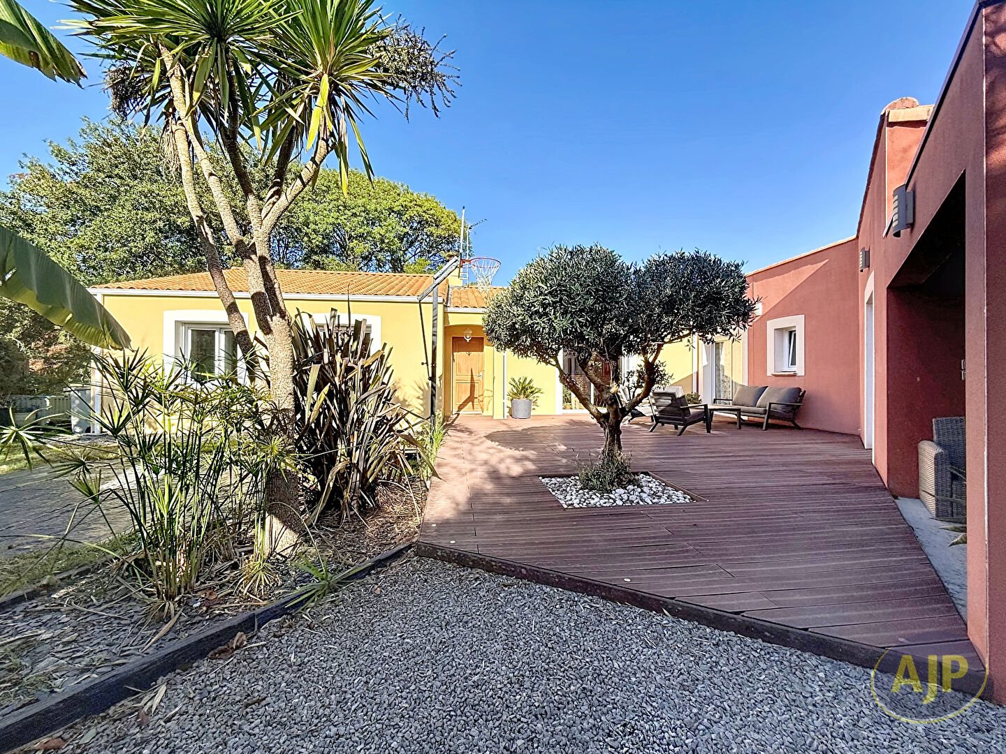 Maison à vendre, 141m², Sainte-Pazanne