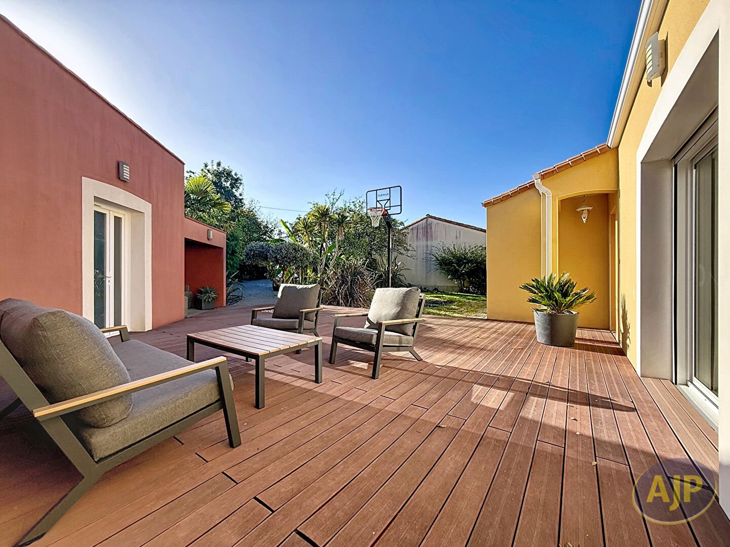 Maison à vendre, 141m², Sainte-Pazanne