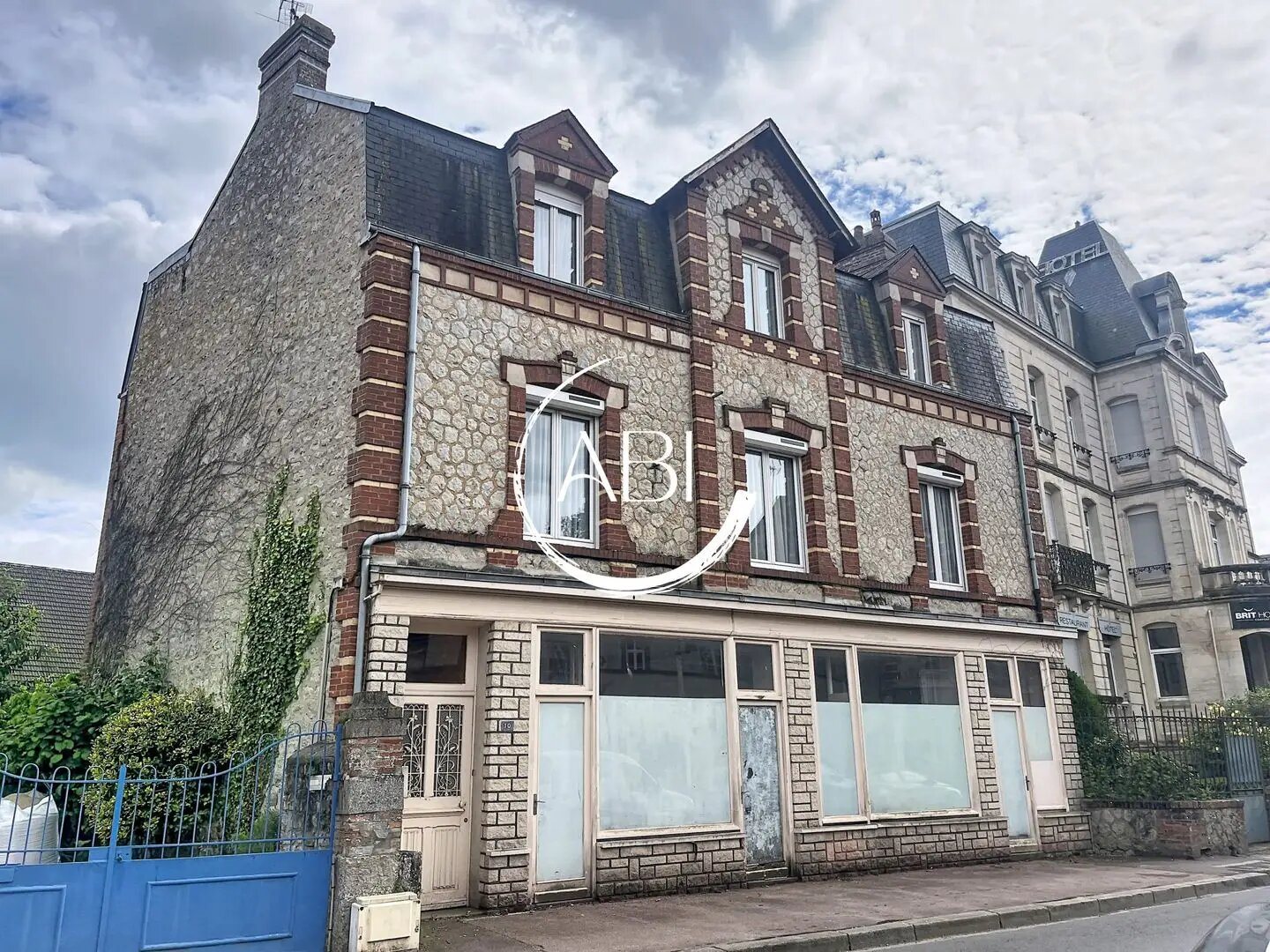 Maison à vendre, 260m², Bagnoles-de-l'Orne