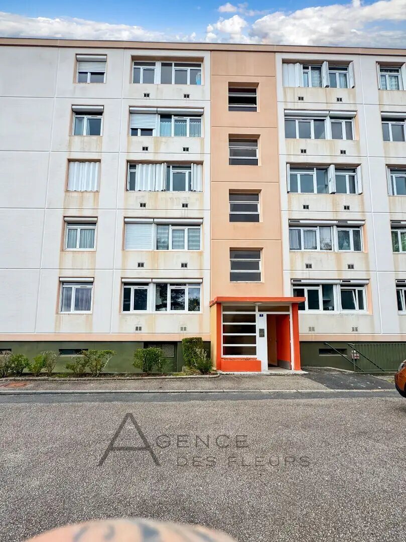 Appartement à vendre, 68m², Saint-Aubin-lès-Elbeuf