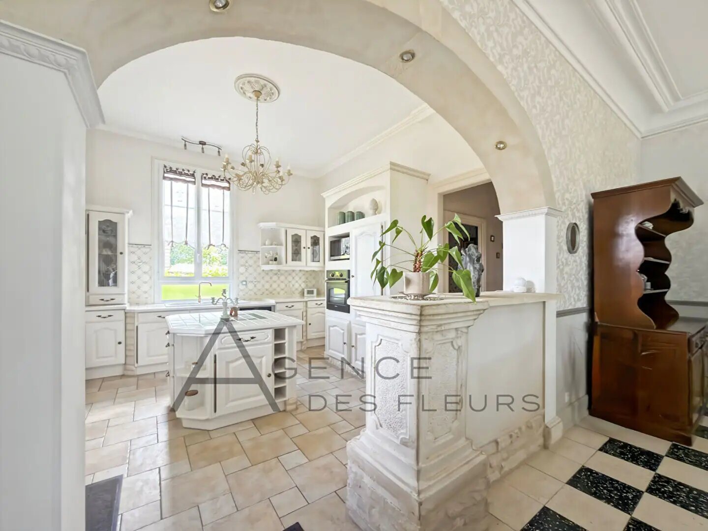 Maison à vendre, 315m², La Saussaye