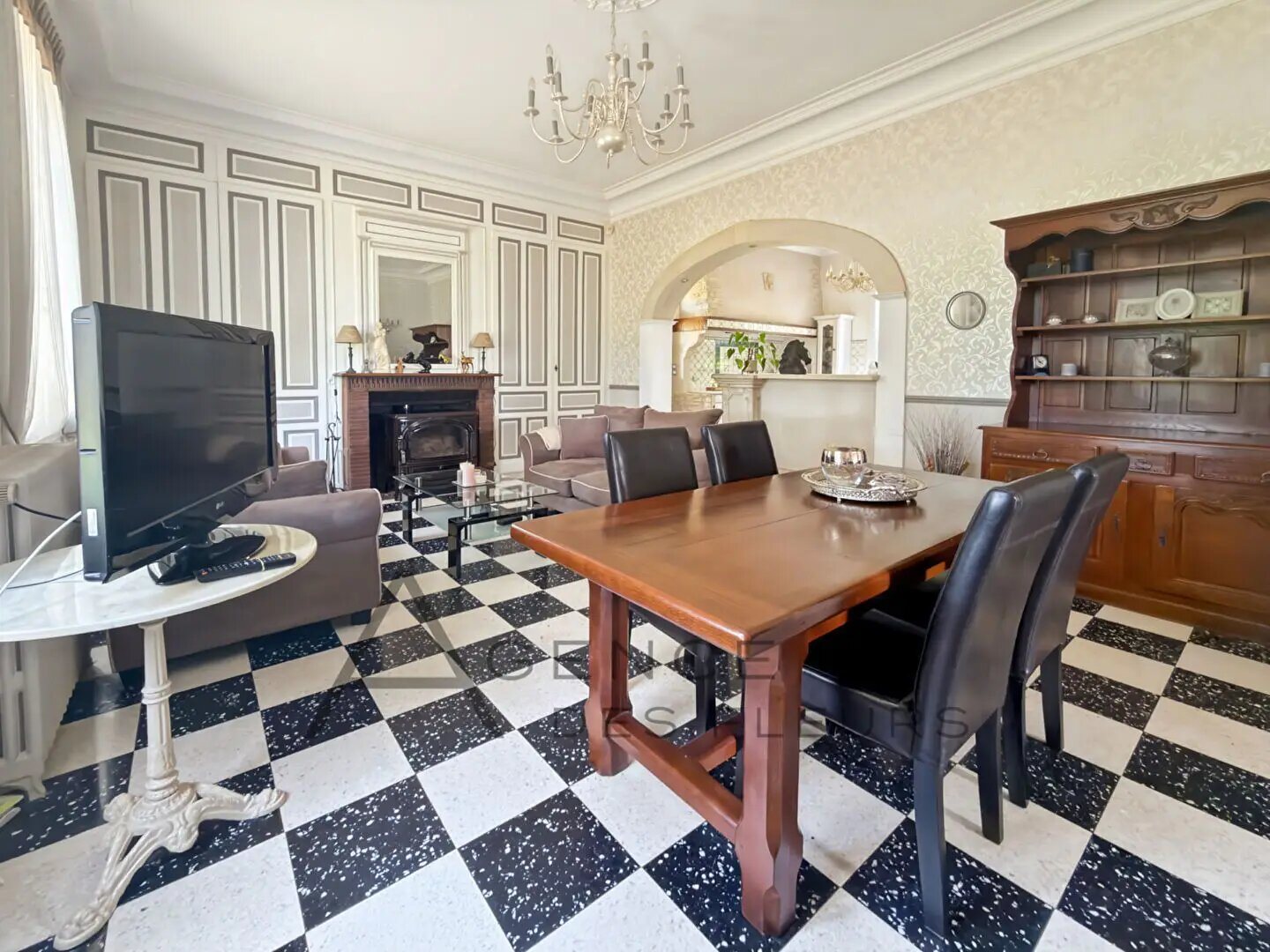 Maison à vendre, 315m², La Saussaye