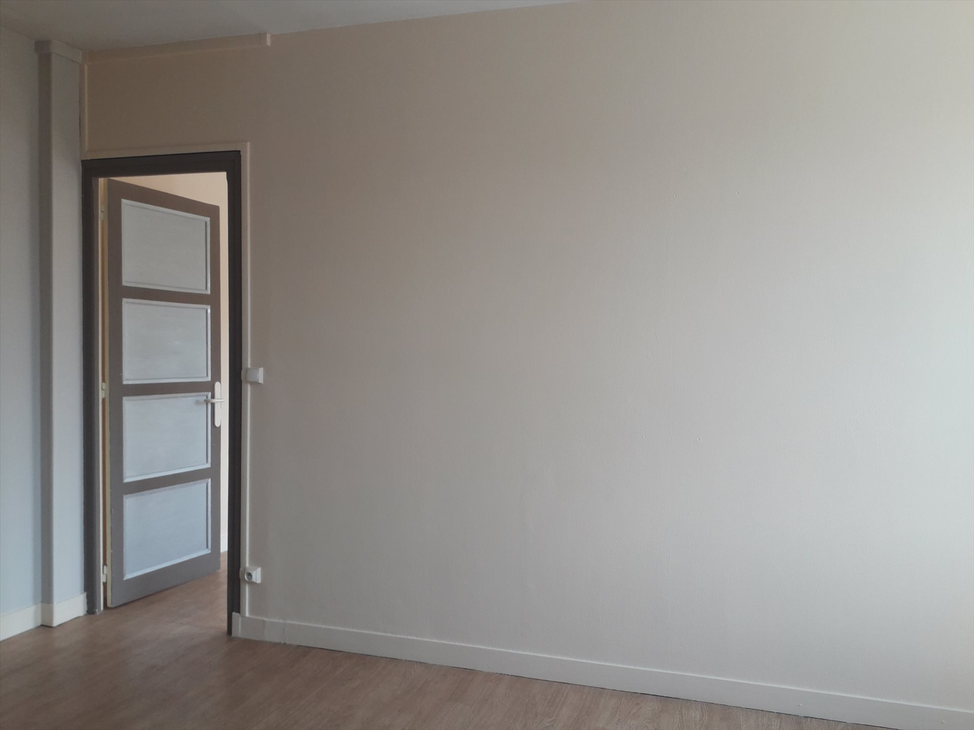 Appartement à louer, 59m², Grandvilliers