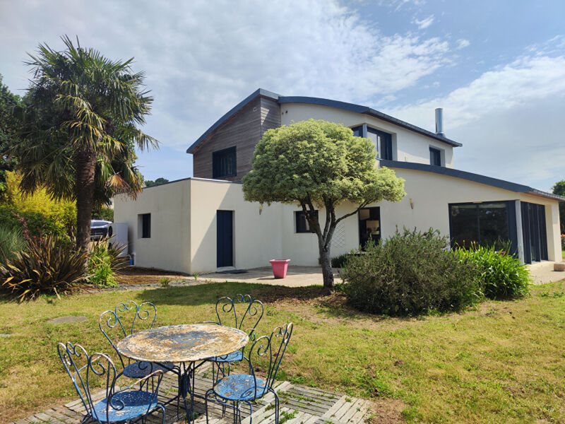Maison à vendre, 154m², Saint-Adrien