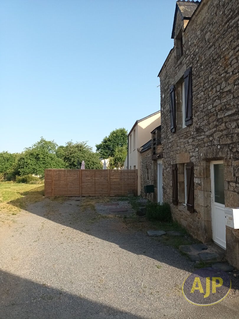 Maison à vendre, 95m², Pluherlin