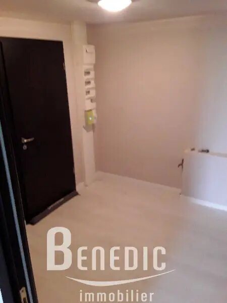 Appartement à louer, 92m², Théding