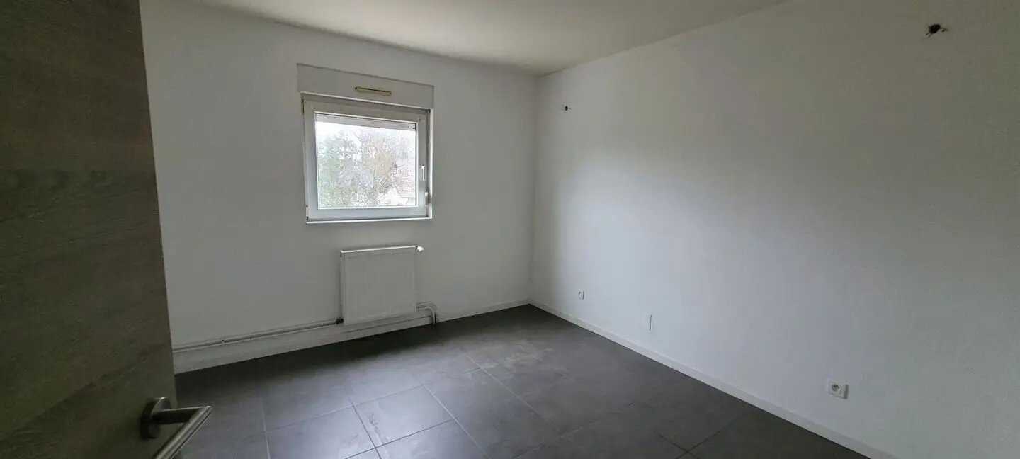 Appartement à louer, 74m², Puttelange-aux-Lacs