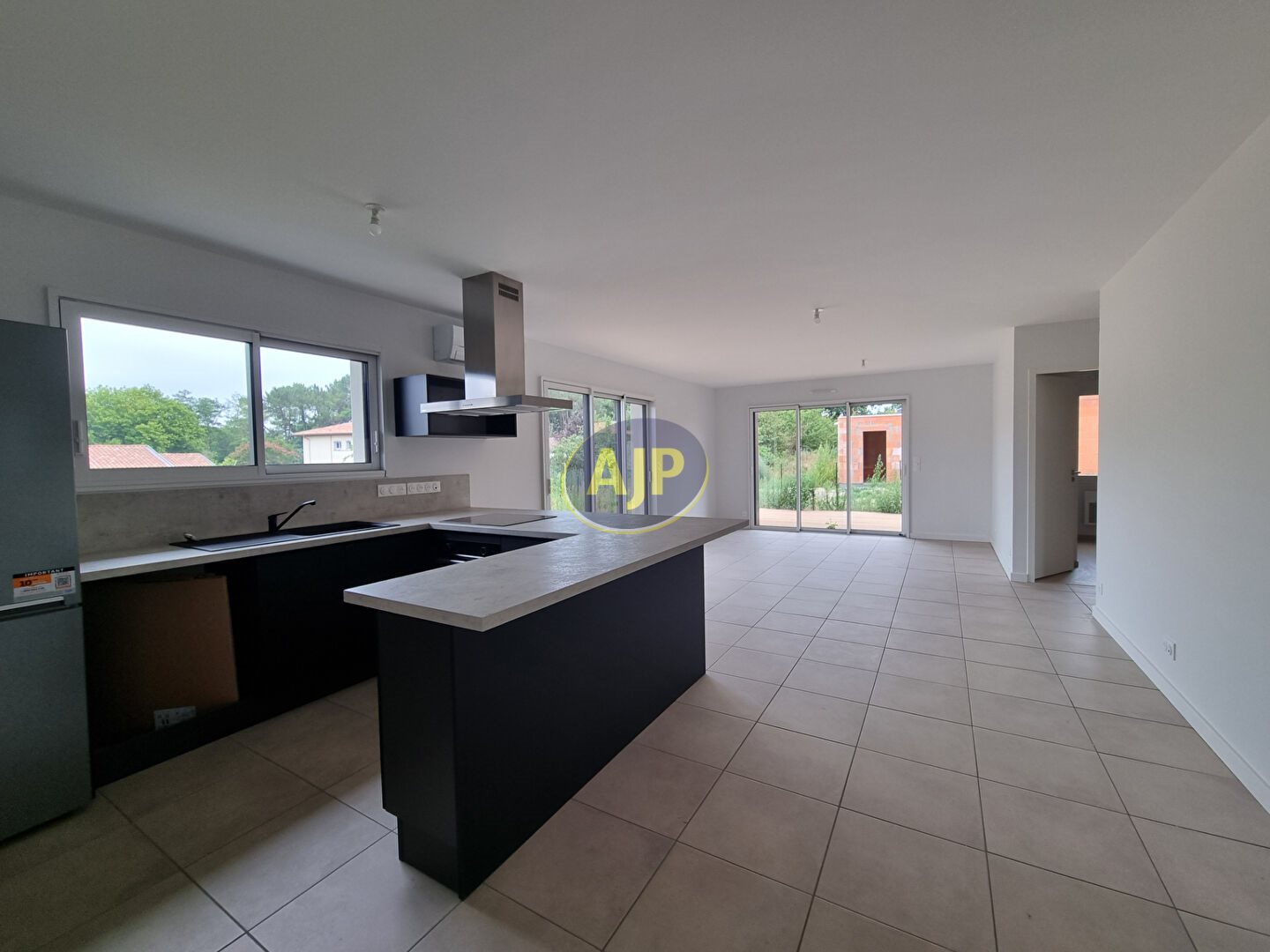 Maison à louer, 90m², Angresse