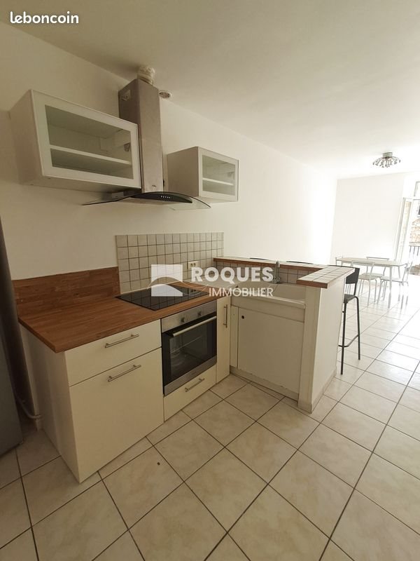 Appartement à louer, 54m², Millau