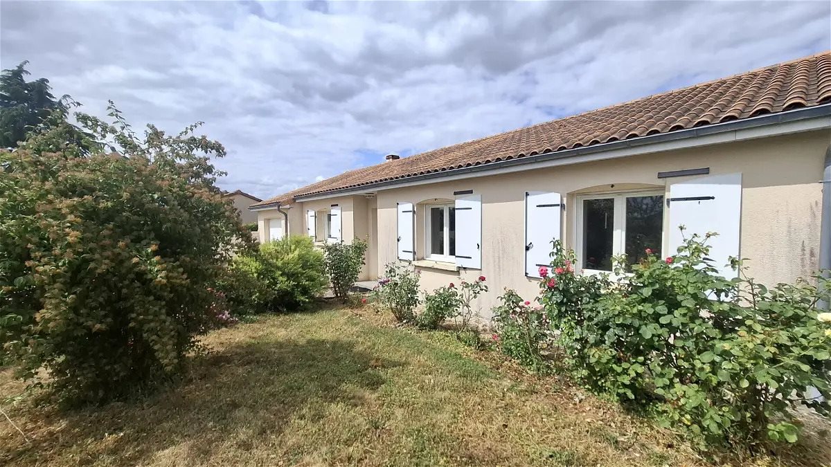 Maison à louer, 91m², Thouars