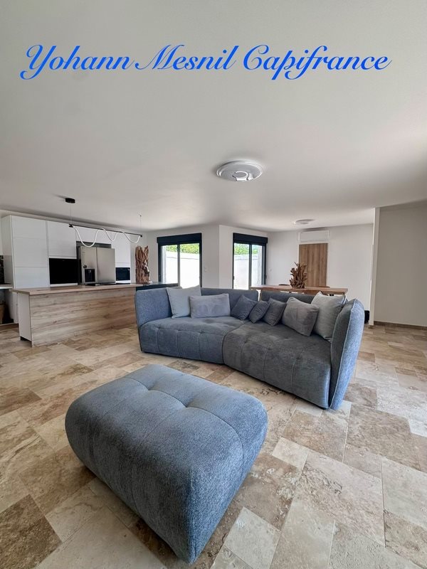 Maison à vendre, 144m², Aigondigné