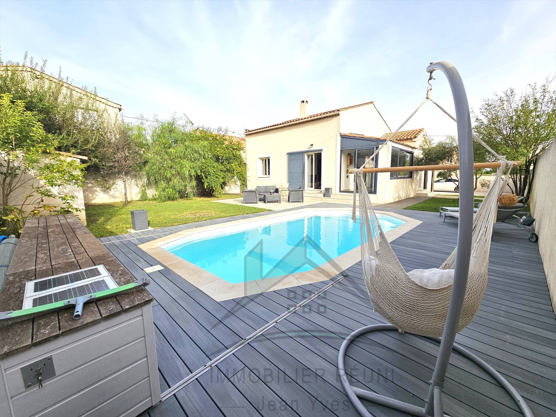 Maison à vendre, 158m², Saint-Mitre-les-Remparts