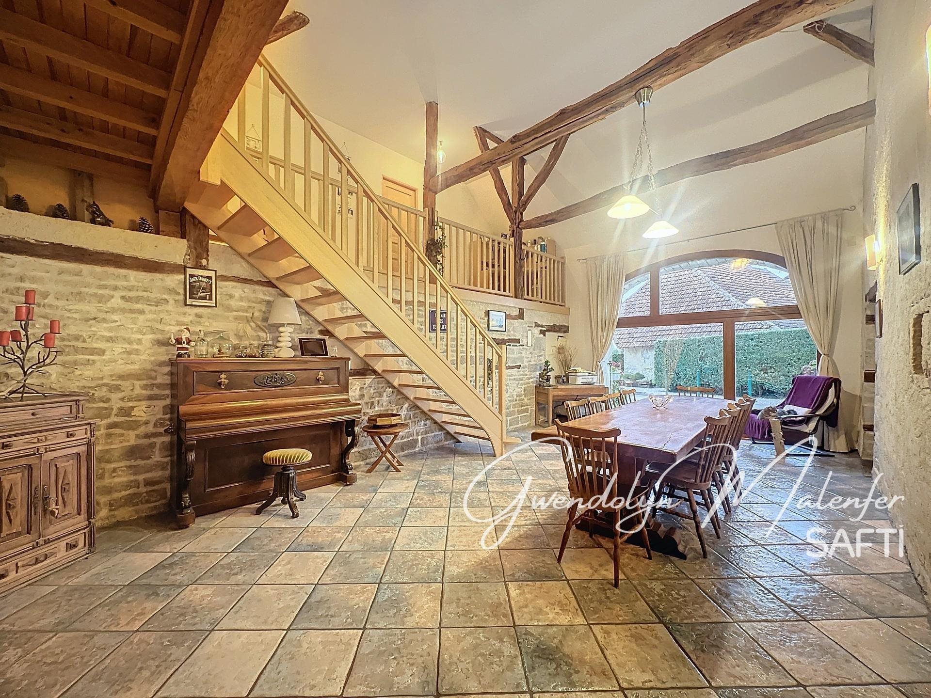 Maison à vendre, 225m², Villers-Farlay