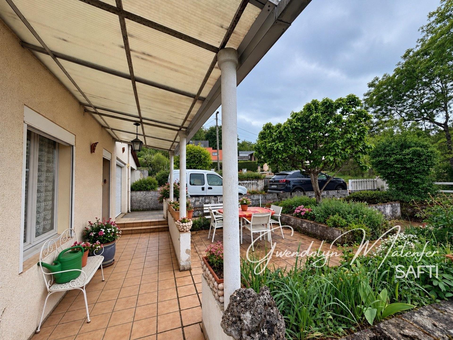 Maison à vendre, 95m², Lons-le-Saunier