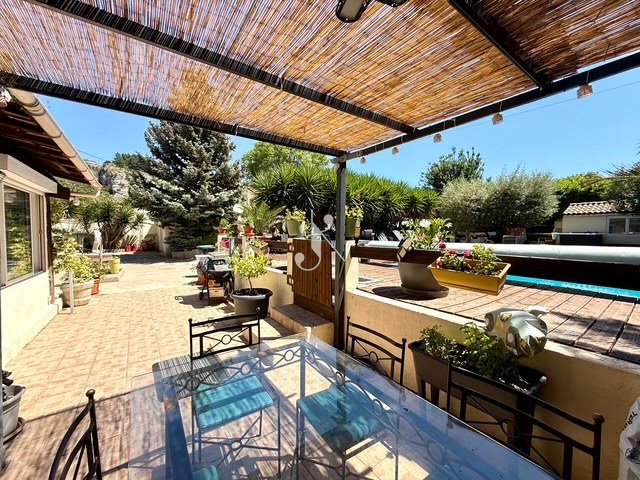 Maison à vendre, 287m², Roquevaire