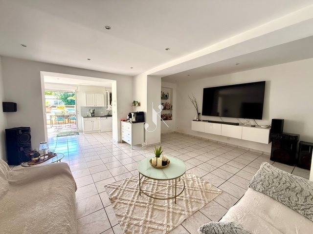 Maison à vendre, 287m², Roquevaire