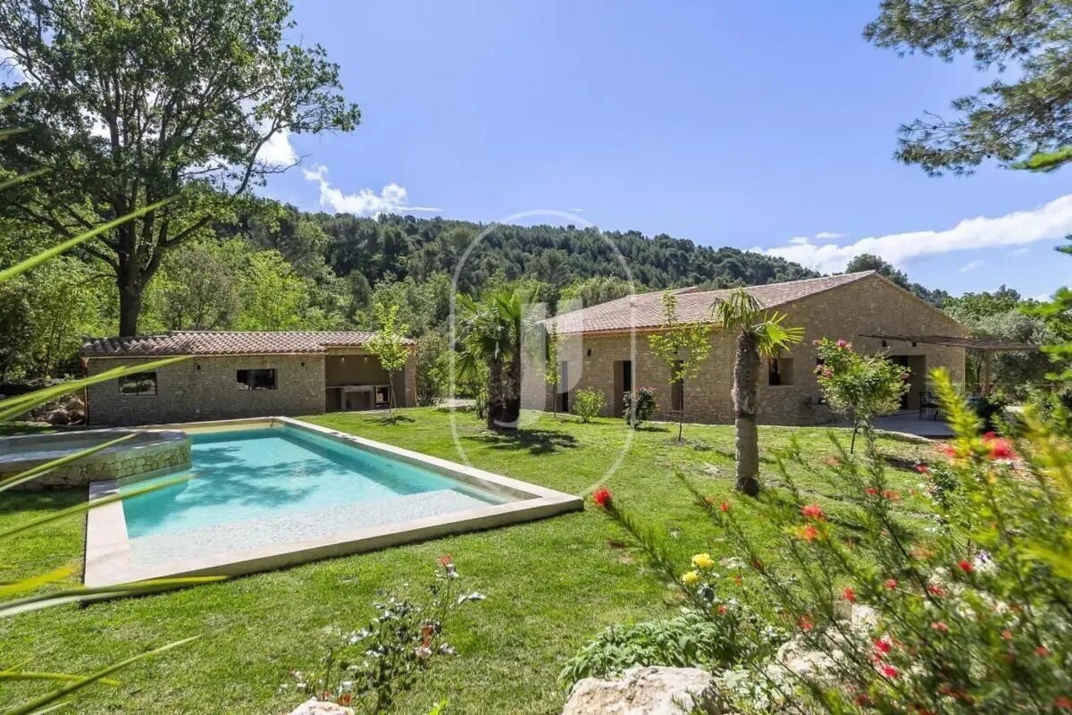 Maison à vendre, 157m², Saumane-de-Vaucluse
