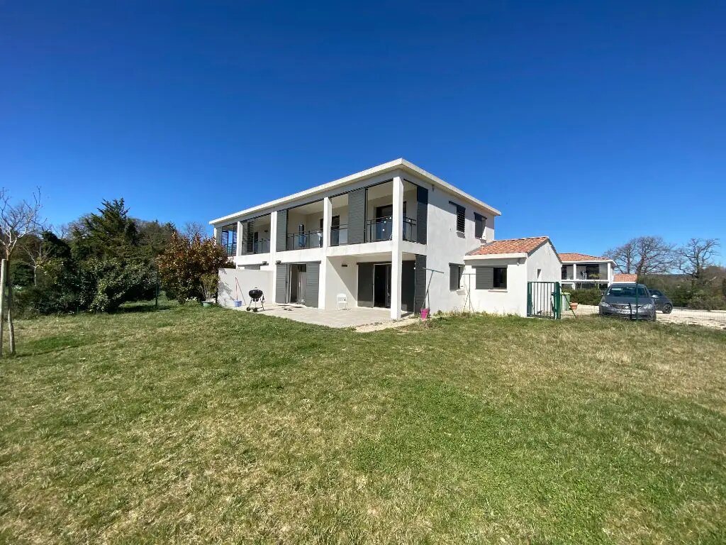 Maison à louer, 144m², Aix-en-Provence