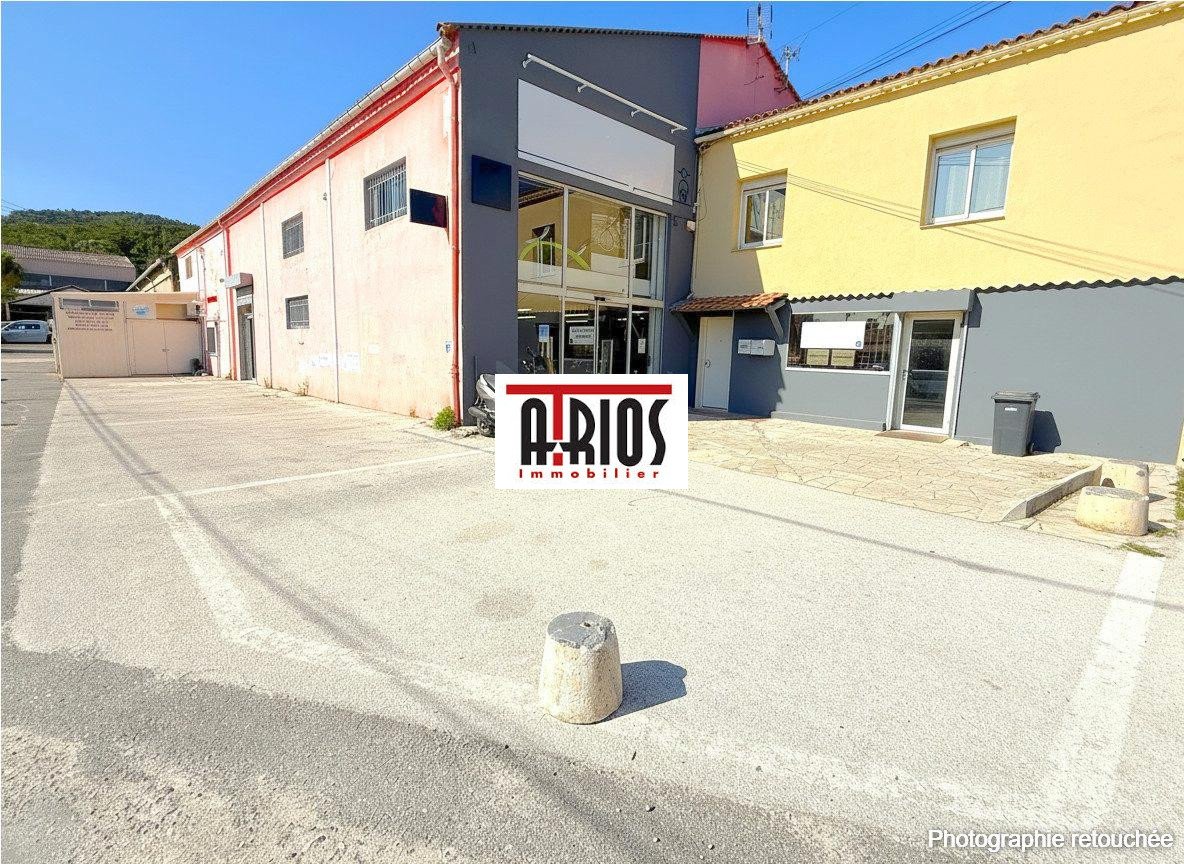 Maison à louer, 840m², Hyères