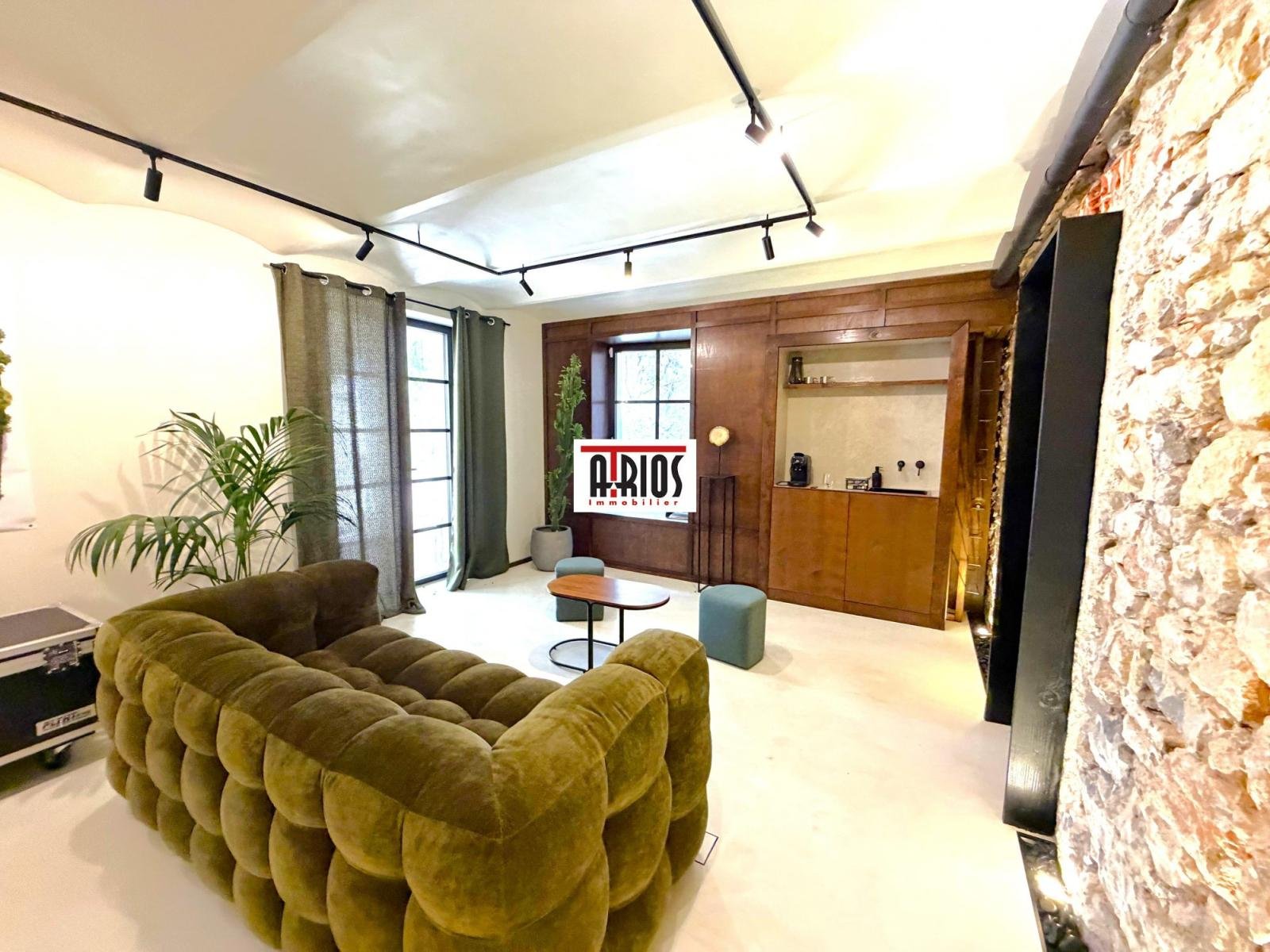 Maison à louer, 250m², Hyères
