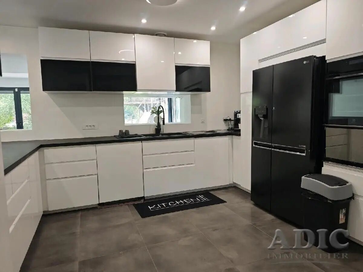 Maison à vendre, 136m², Eve