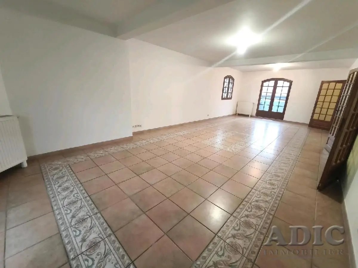 Maison à vendre, 154m², Rouvres