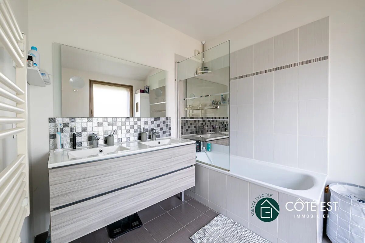Maison à vendre, 99m², Montévrain