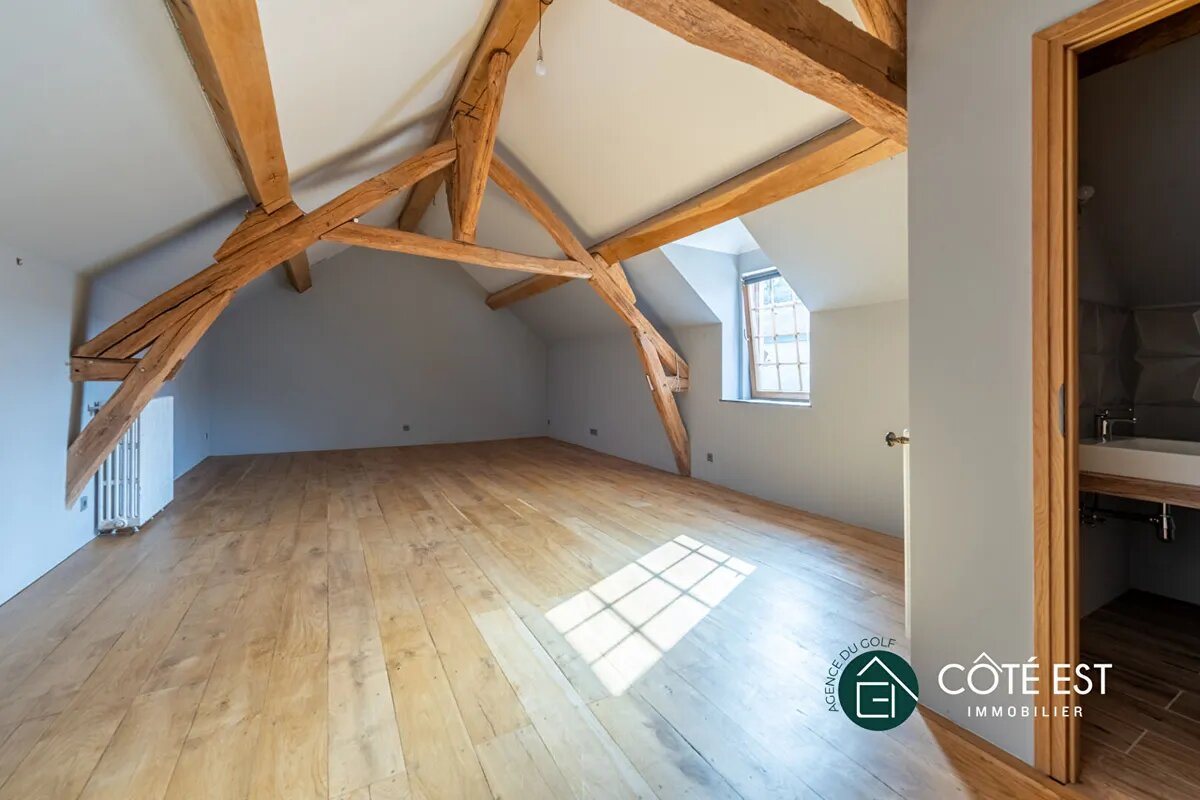 Maison à vendre, 325m², Jossigny