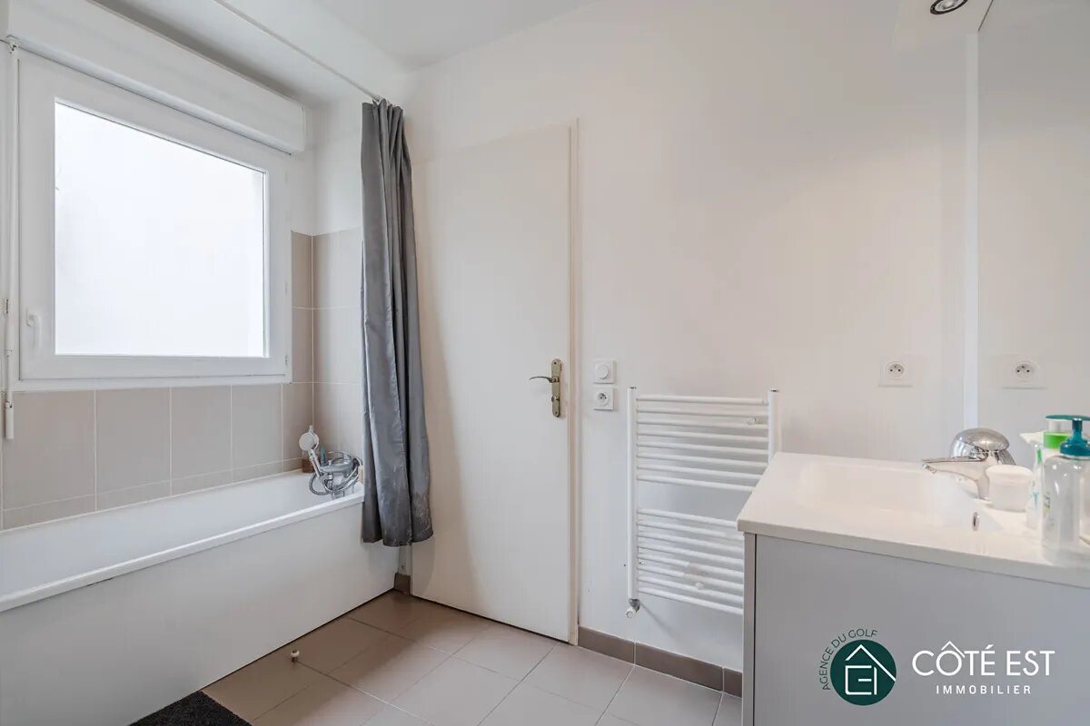 Appartement à vendre, 45m², Saint-Thibault-des-Vignes
