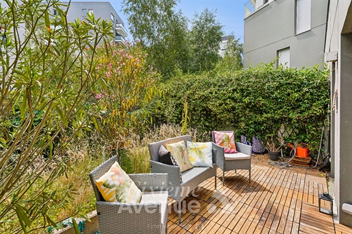 Parking 3 pièces 65 m² · à Aubervilliers · 65 m² · 285 000 €