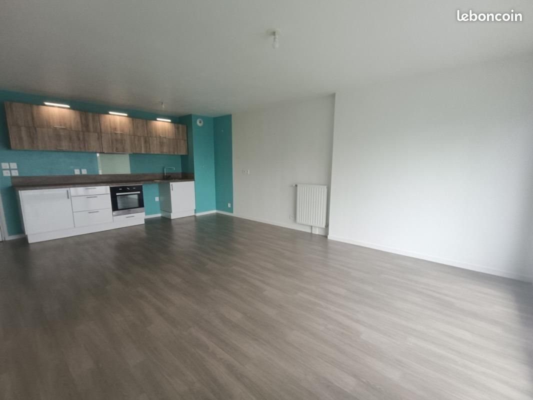 Appartement à louer, 65m², Saint-Avé