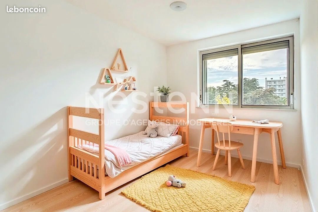 Appartement à louer, 110m², Bron