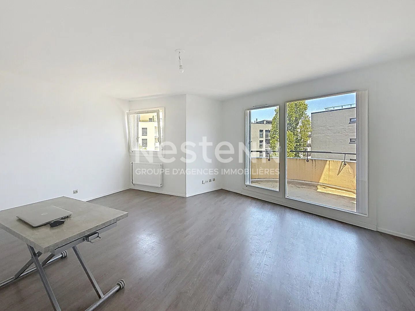Appartement à louer, 81m², Bron