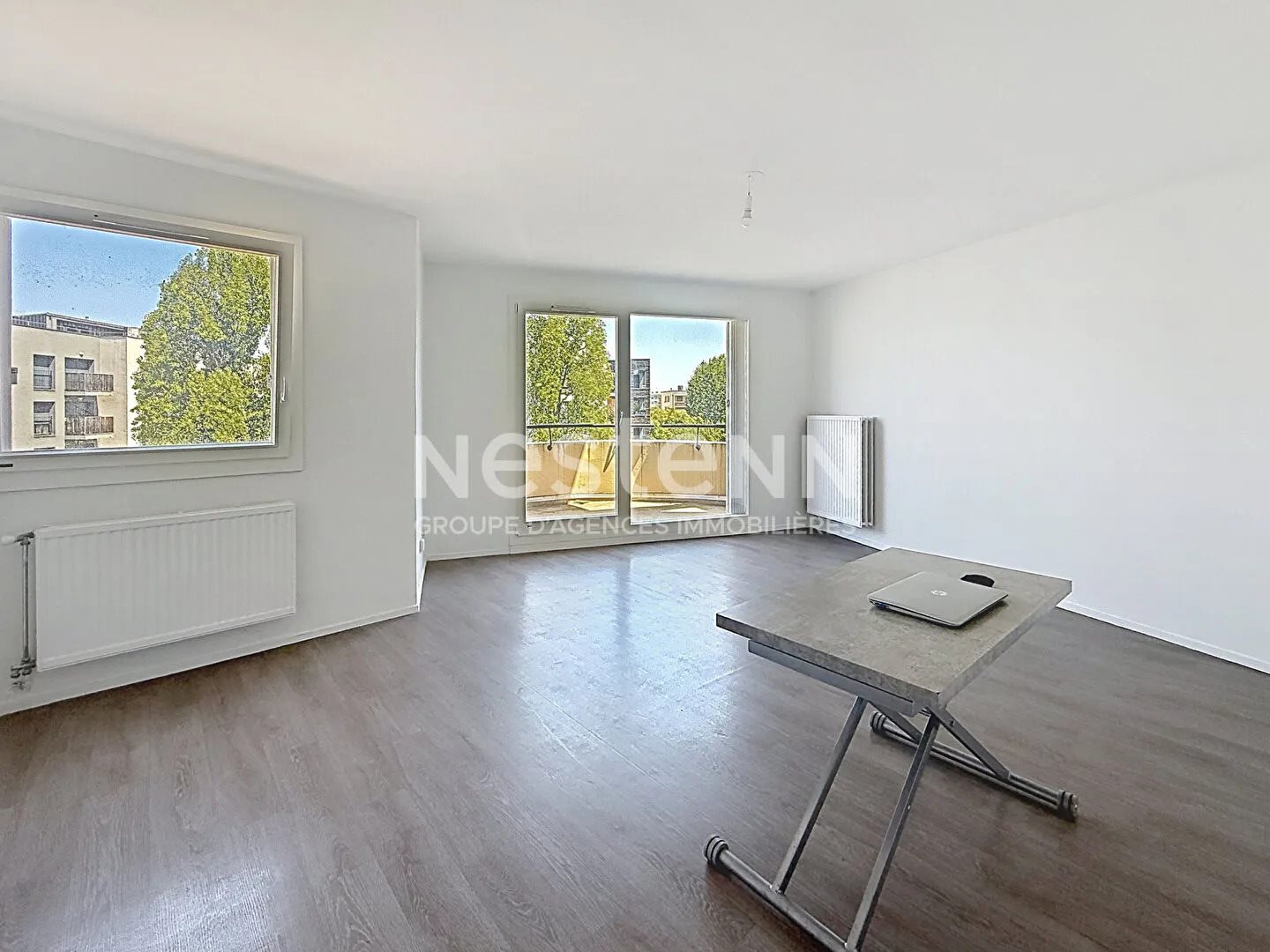 Appartement à louer, 81m², Bron