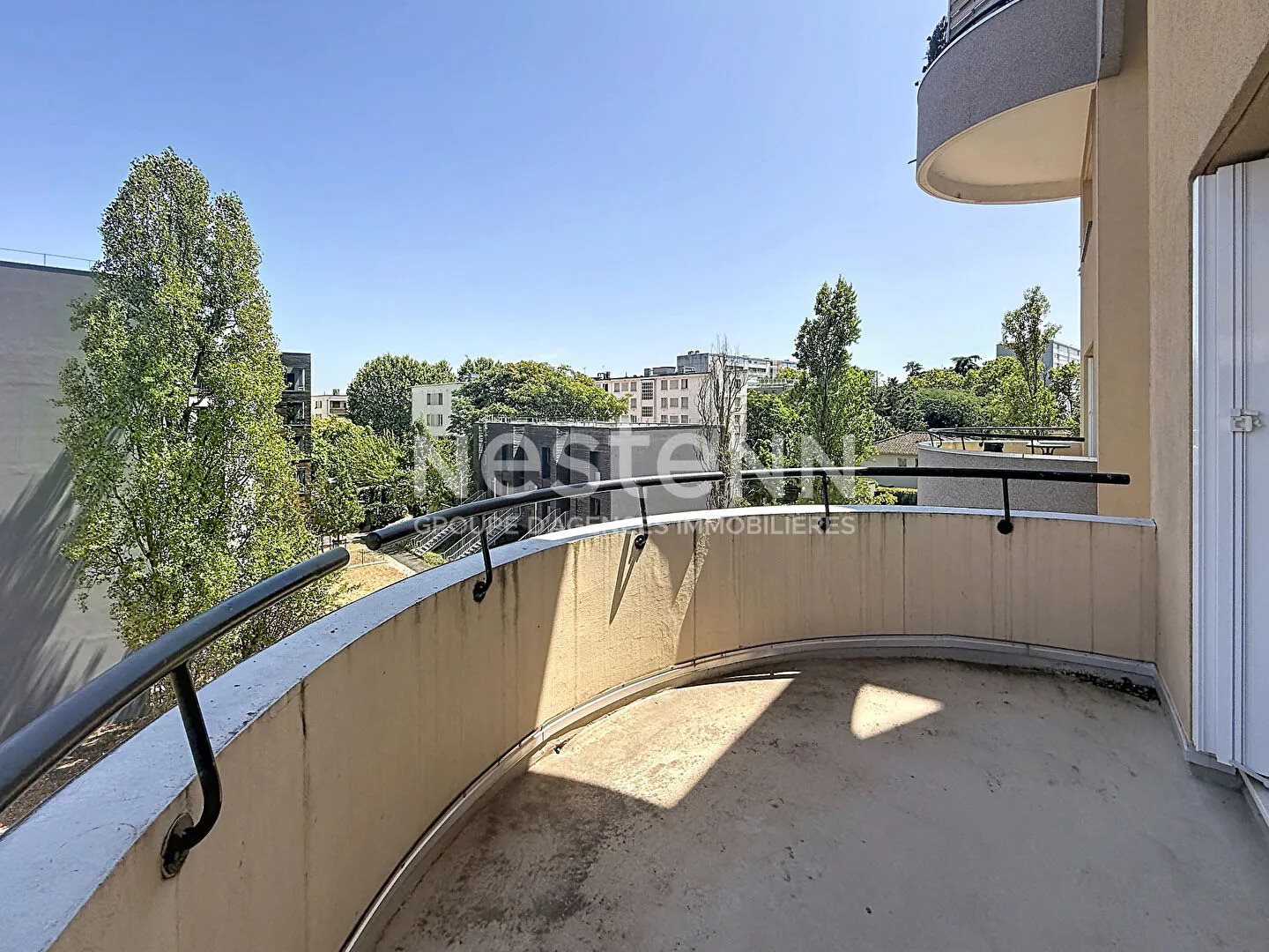 Appartement à louer, 81m², Bron