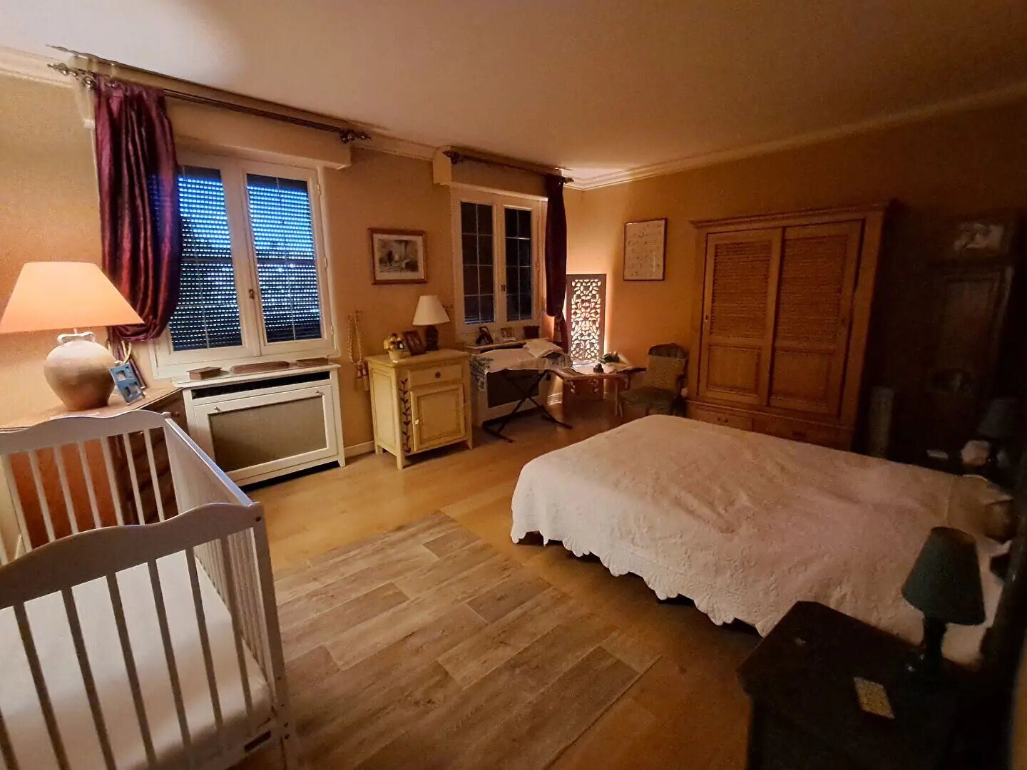 Maison à vendre, 235m², Saint-Julien-du-Sault