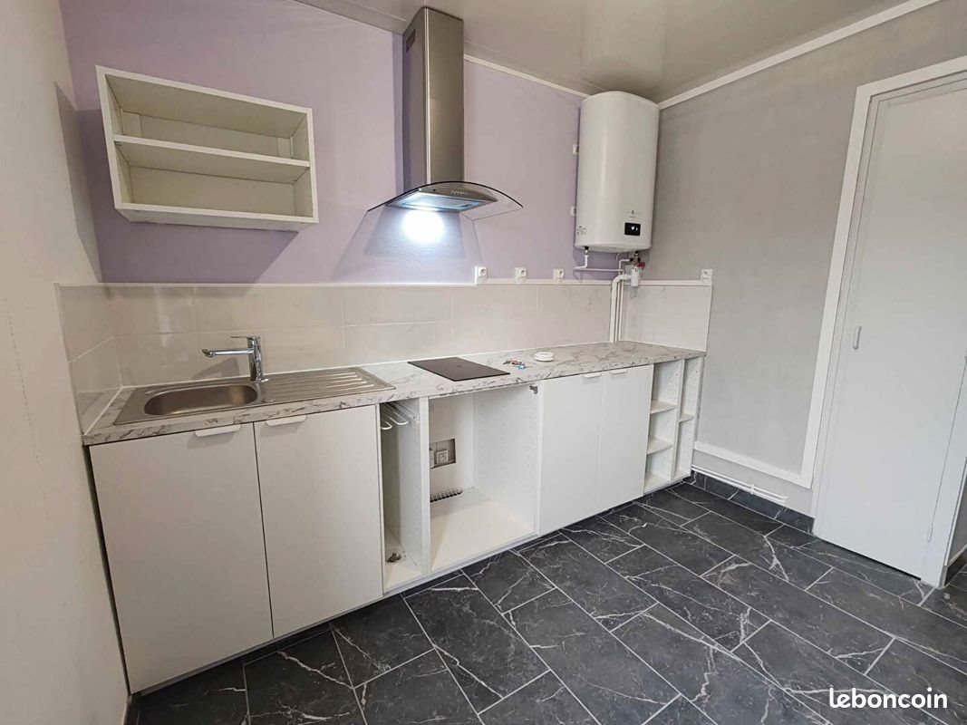 Appartement à louer, 44m², Laroche-Saint-Cydroine