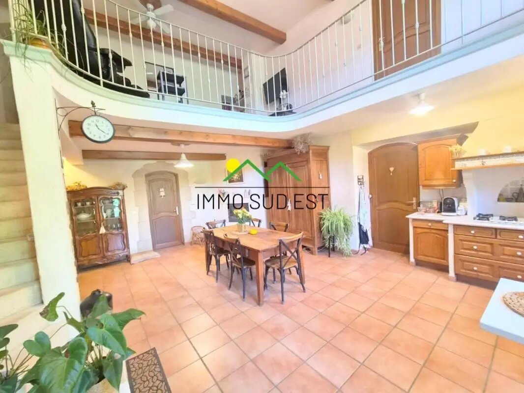 Maison à vendre, 322m², Alixan