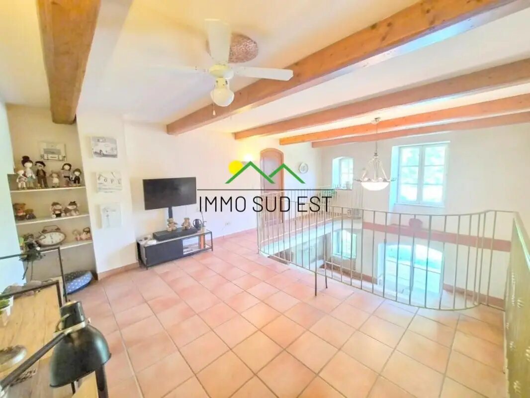 Maison à vendre, 322m², Alixan