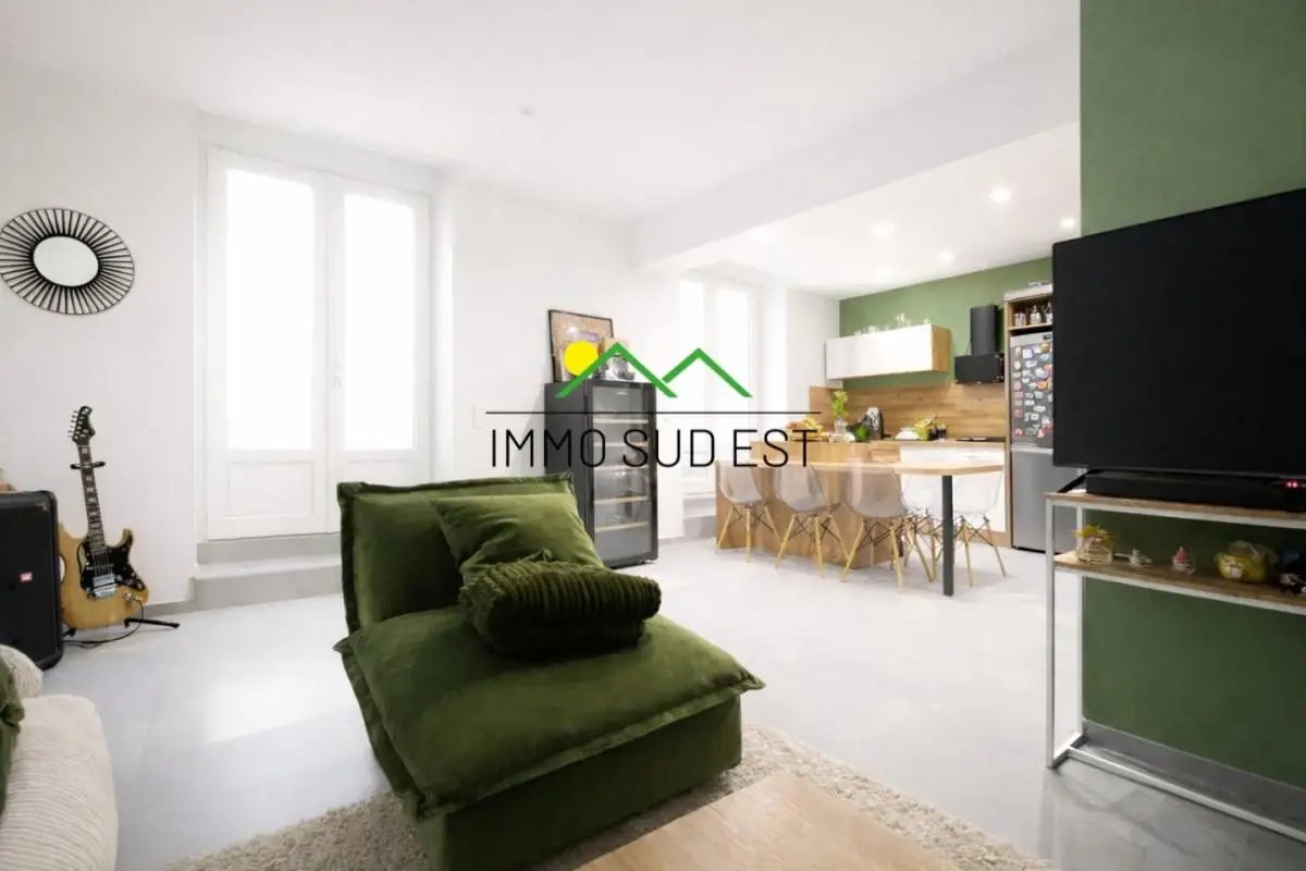 Appartement à vendre, 71m², Vals-les-Bains