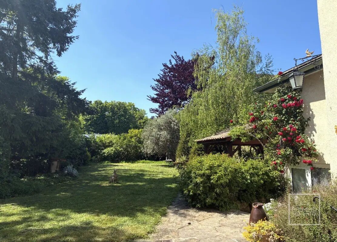 Maison à vendre, 214m², Saint-Cyr-au-Mont-d'Or