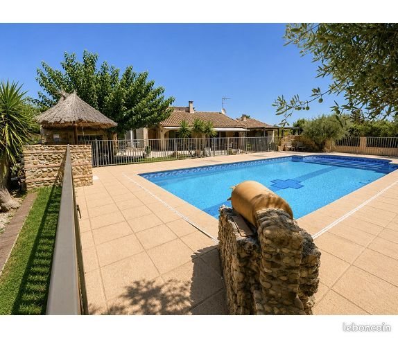 Maison à vendre, 132m², Saintes-Maries-de-la-Mer