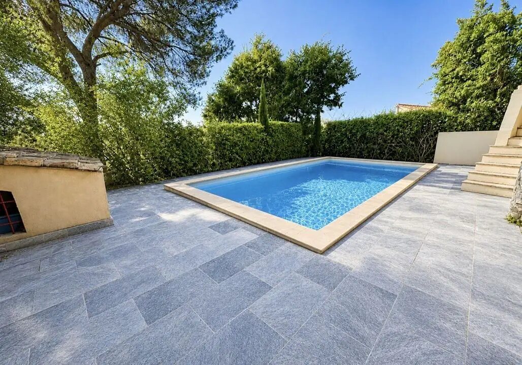 Maison à vendre, 161m², Rochefort-du-Gard