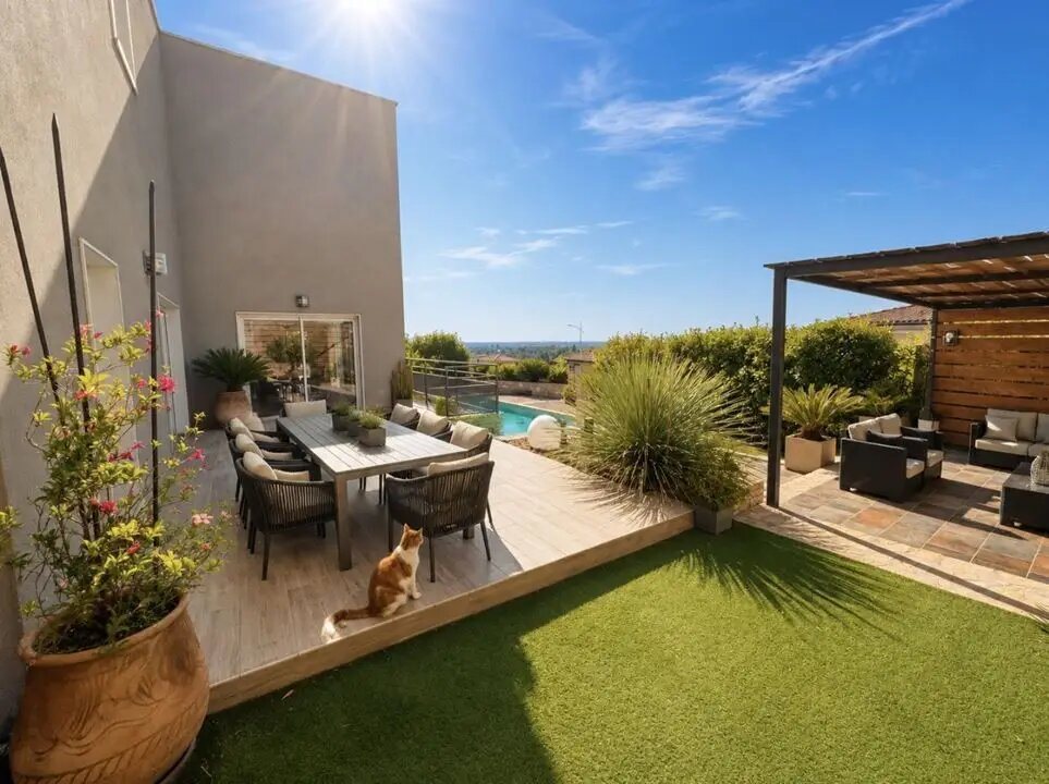 Maison à vendre, 170m², Bellegarde