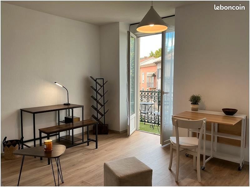 Appartement à louer, 19m², Alès