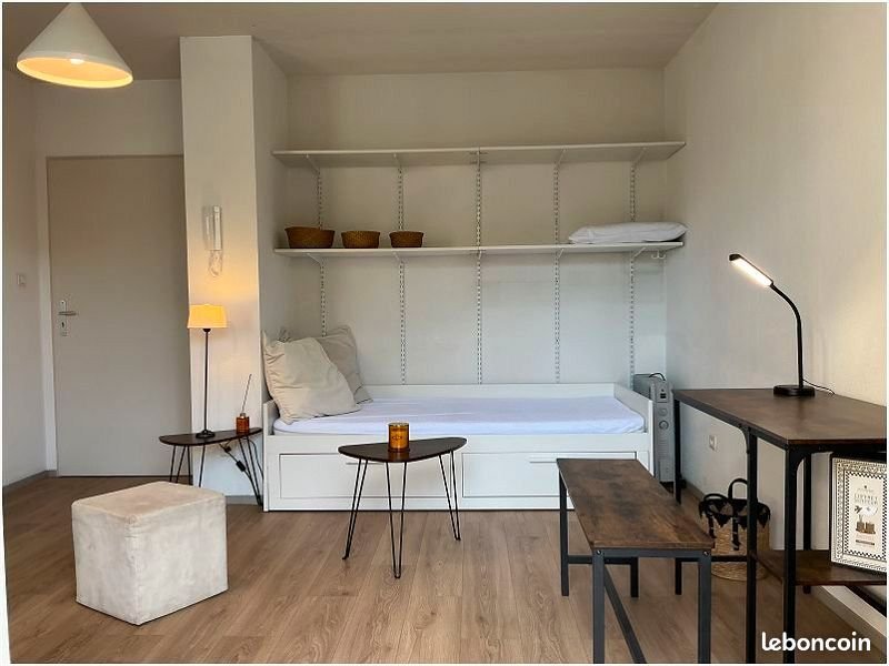 Appartement à louer, 19m², Alès