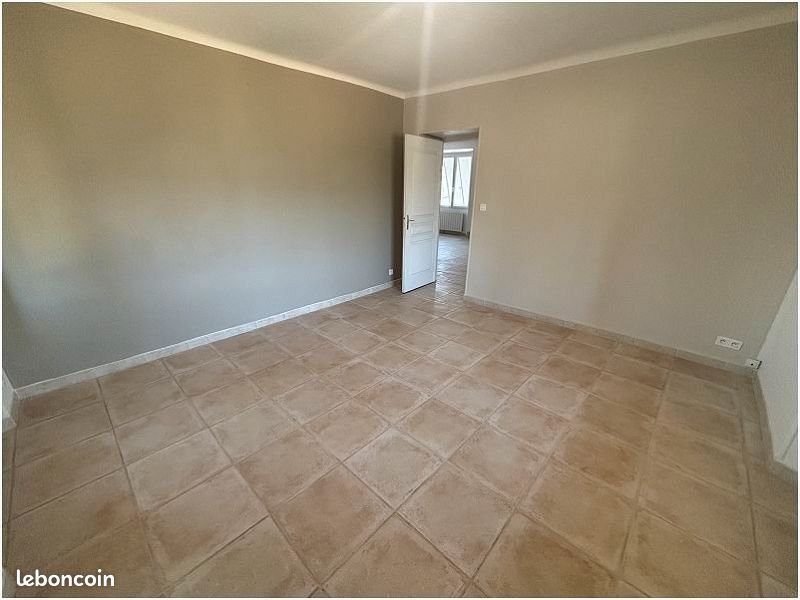 Maison à louer, 119m², Alès