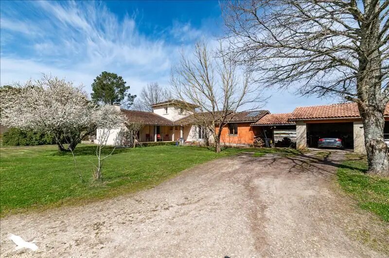 Maison à vendre, 140m², Lesparre-Médoc